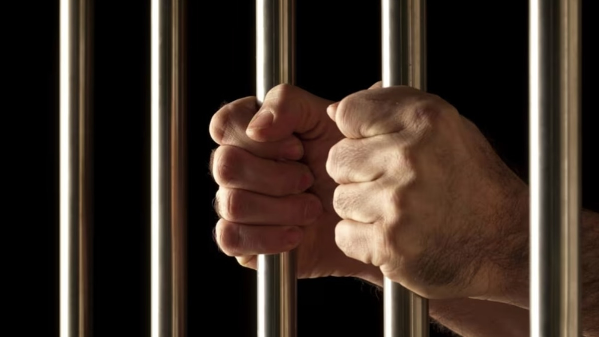 Ex-Unit Trust Consultant Sentenced to 18 Months for Investment Fraud