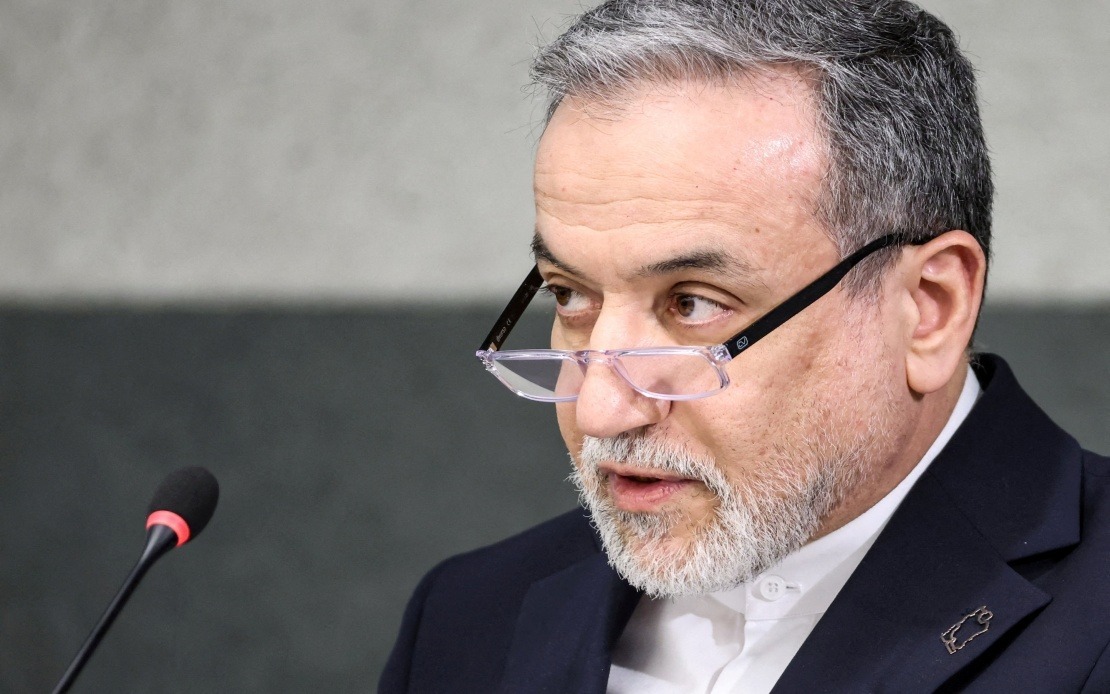 Iran Asserts Control Over Strait of Hormuz as Trump Proposes Toll System