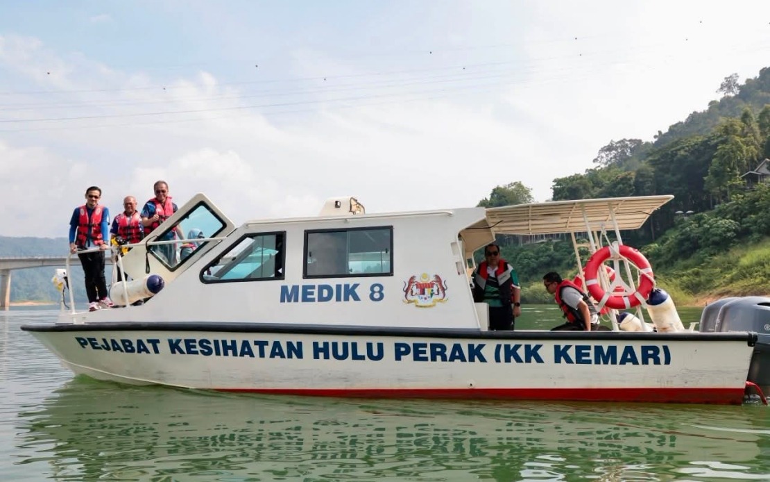 Malaysia's Health Ministry Expands Boat Services to Reach Remote Orang Asli Communities in Perak