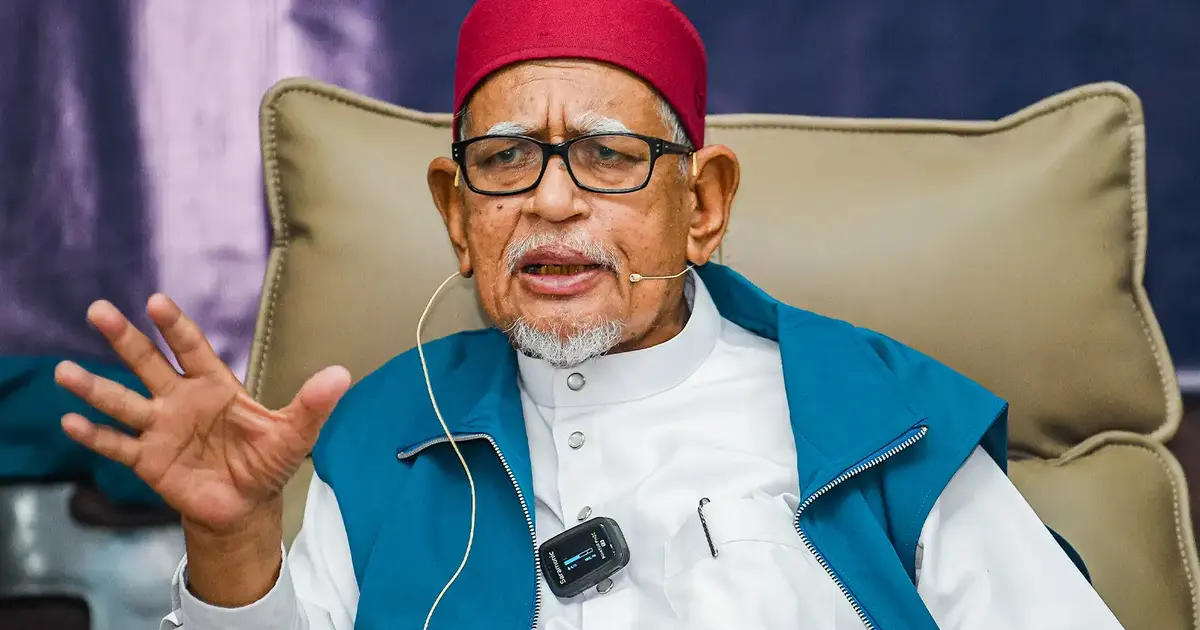 PAS President Hadi Maintains Position on DAP Comments, Prepares for Legal Challenge