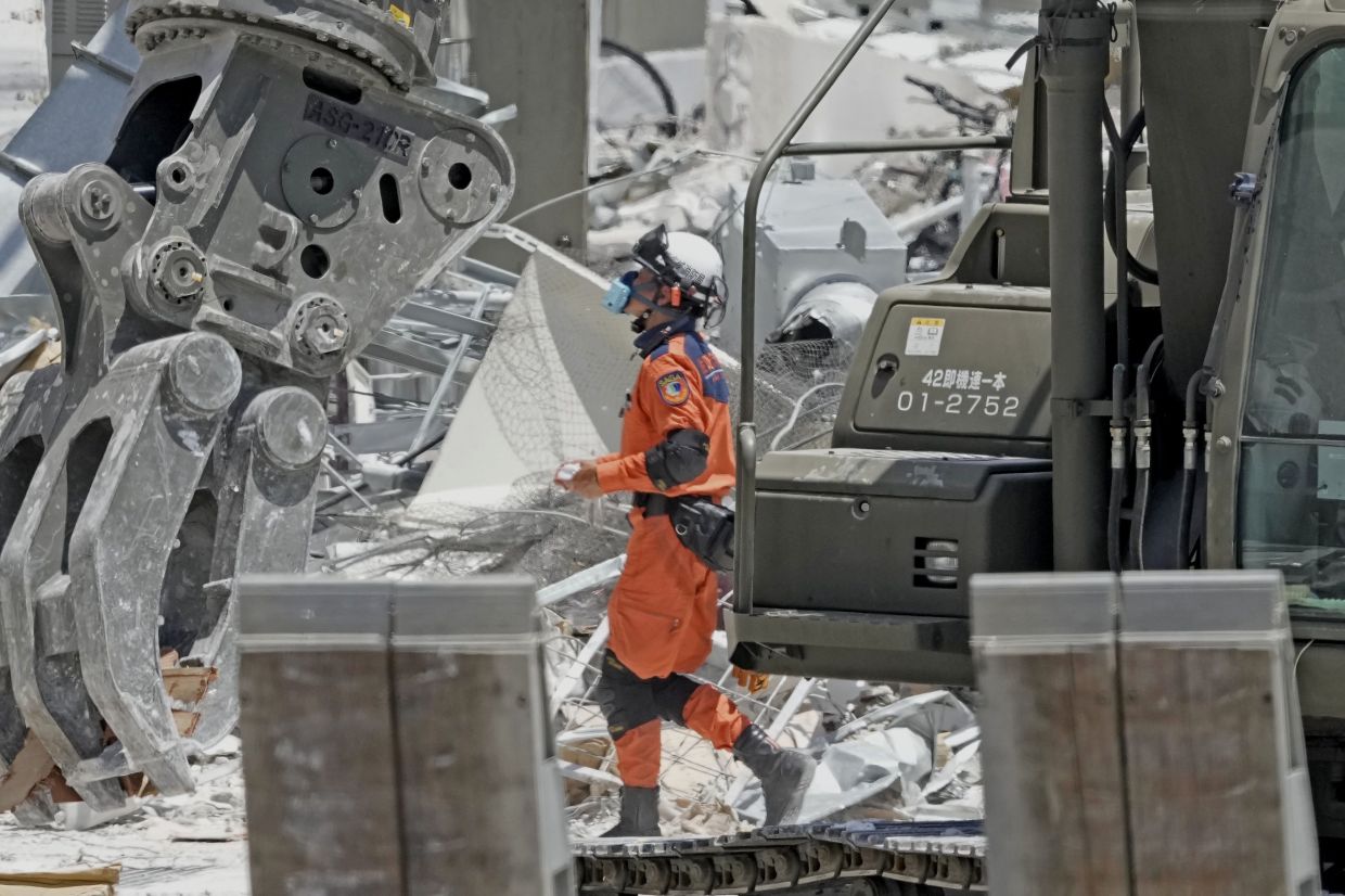 Japan Investigates LPG Leak as Probable Cause of Kumamoto Mall Blast