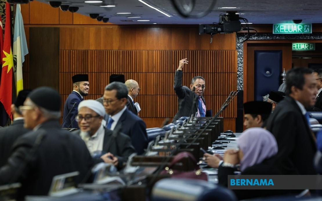 Opposition Boycott of Tabung Haji Debate Weakens Parliamentary Oversight, Experts Warn