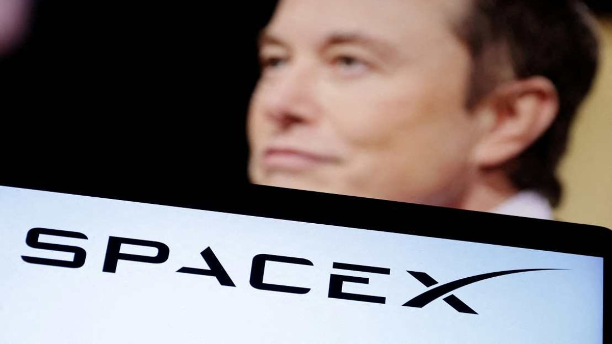 SpaceX Reports US$541 Million Loss Despite Revenue Surge Following Record IPO