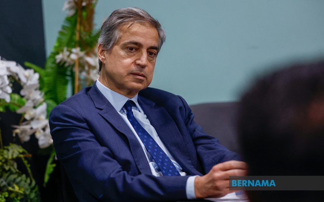 France and Malaysia to Deepen Partnership Amid Global Divisions