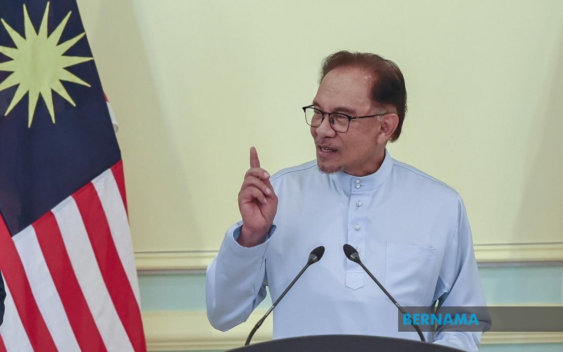 Anwar's Gaza Approach Merges Law, Diplomacy and Humanitarian Action, Says Analyst