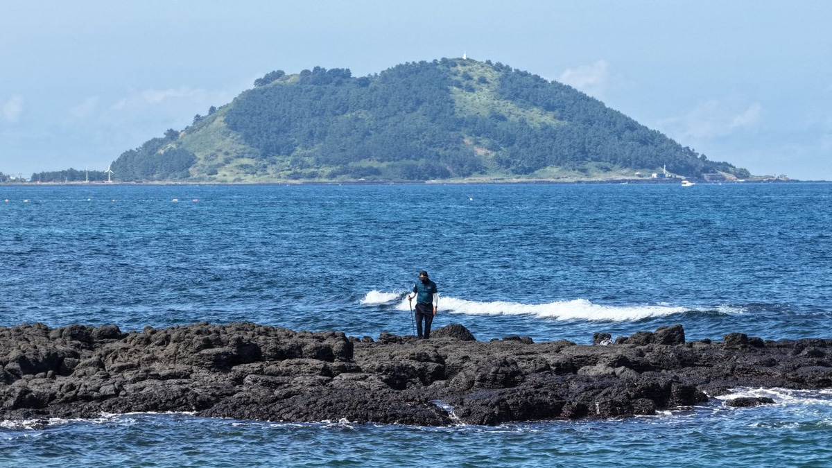 Jeju Island's Safety Crisis Threatens South Korea's Premier Tourist Destination