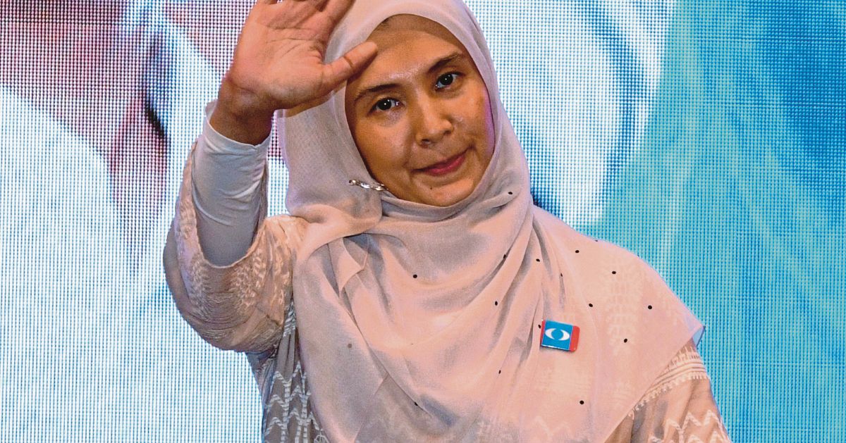 PKR Leadership Blindsided by Nurul Izzah's Shock Deputy President Exit