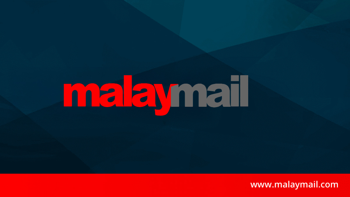 PM Anwar Invites Public to Engage Through AI Avatar, Testing Digital Democracy