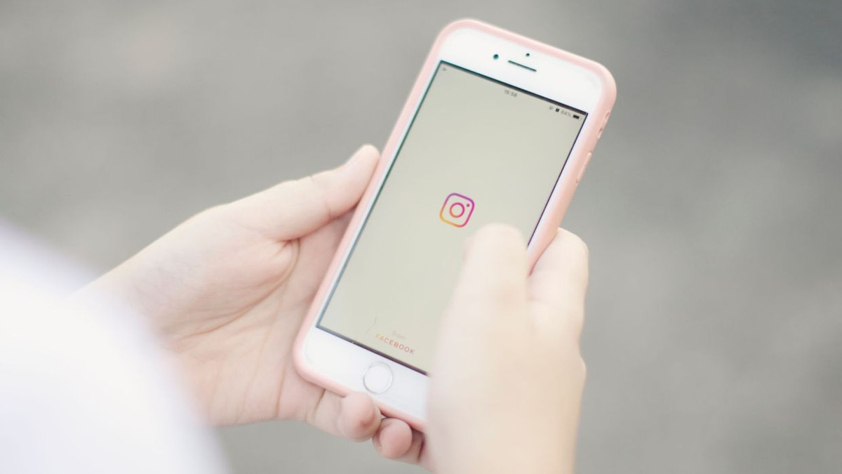 A Global Wave of Social Media Bans for Children Takes Shape