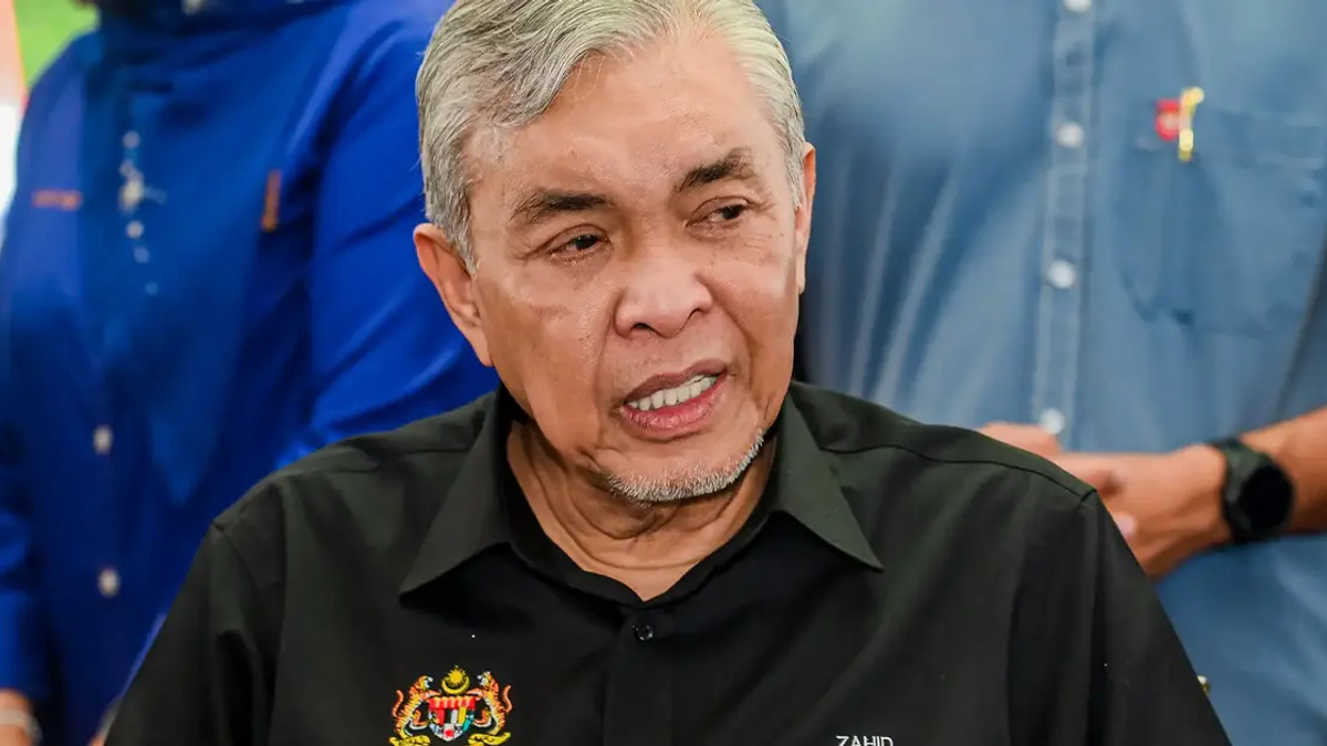 Zahid pushes for improved compensation and permanent posts for Kemas educators