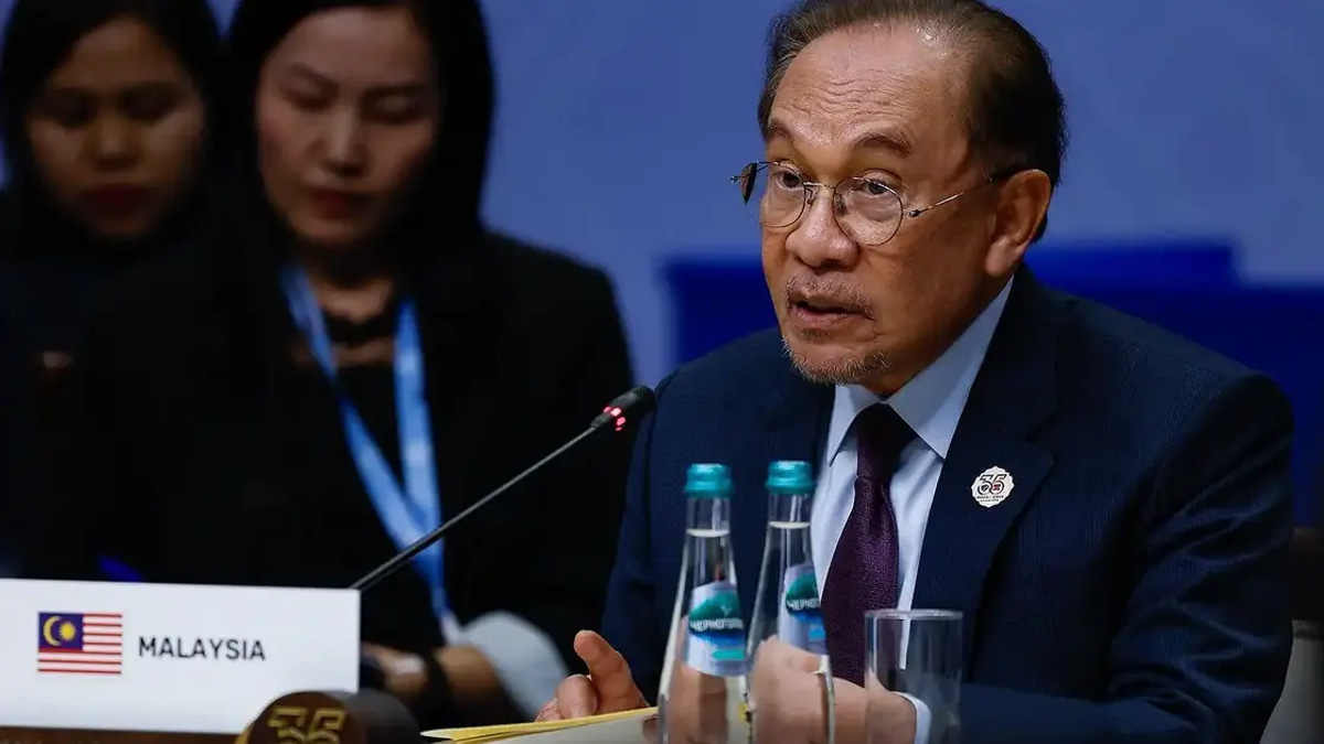Malaysia to Explore Bilateral Trade Settlement in Local Currencies, Says PM Anwar