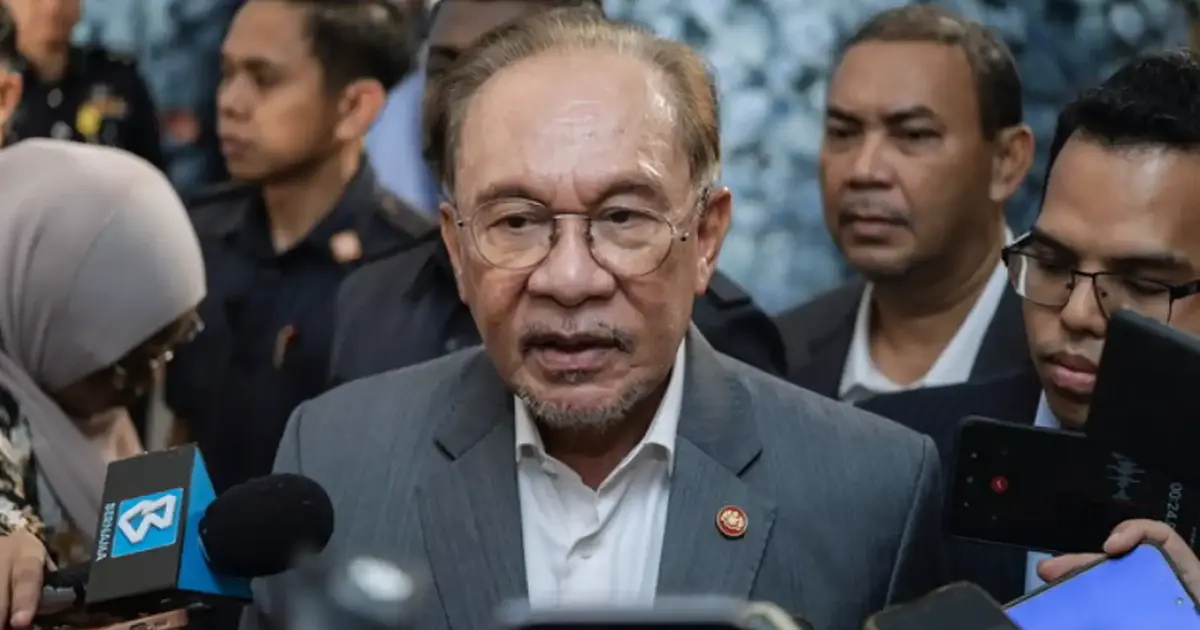 Malaysia Will Immediately Deport Any Israeli Nationals Found in Country, Anwar Declares