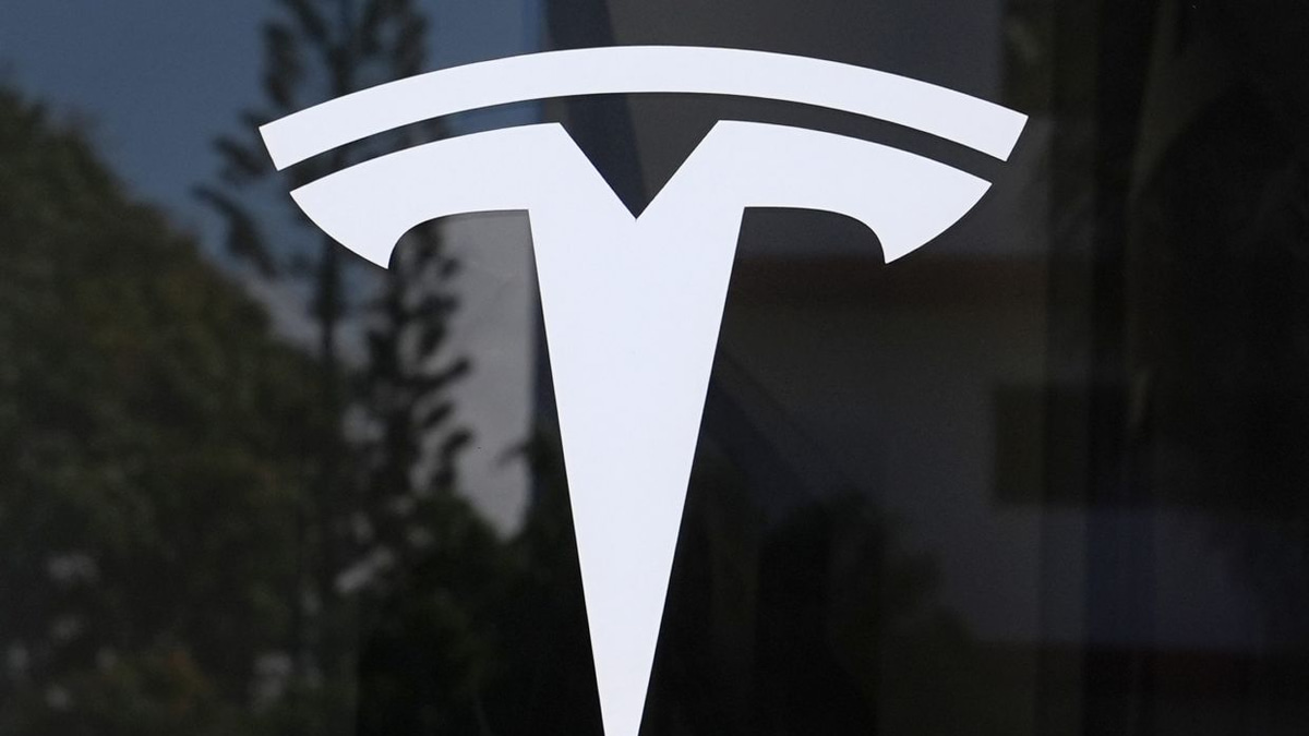 US safety probe finds Tesla driver, not autonomous system, caused fatal Texas crash