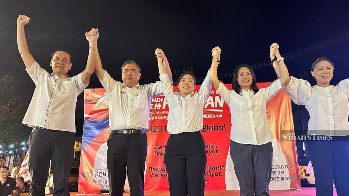 DAP Makes Fresh Push into Johor with Mengkibol Candidacy