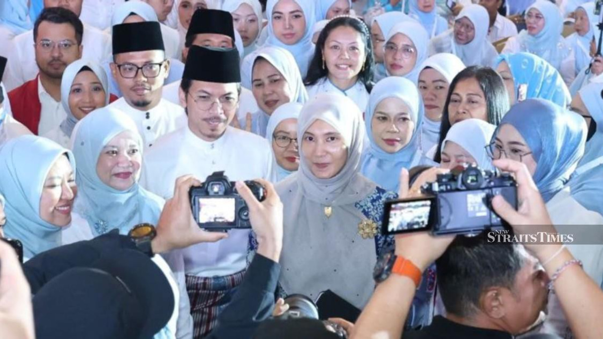 PKR cannot tolerate 'party within party' faction, warns Nurul Izzah