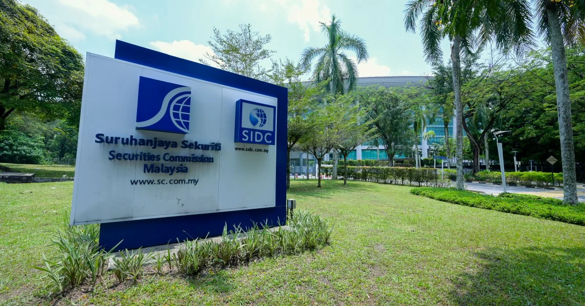 Three Brothers Face Securities Court Charges for Illegal Market Operations