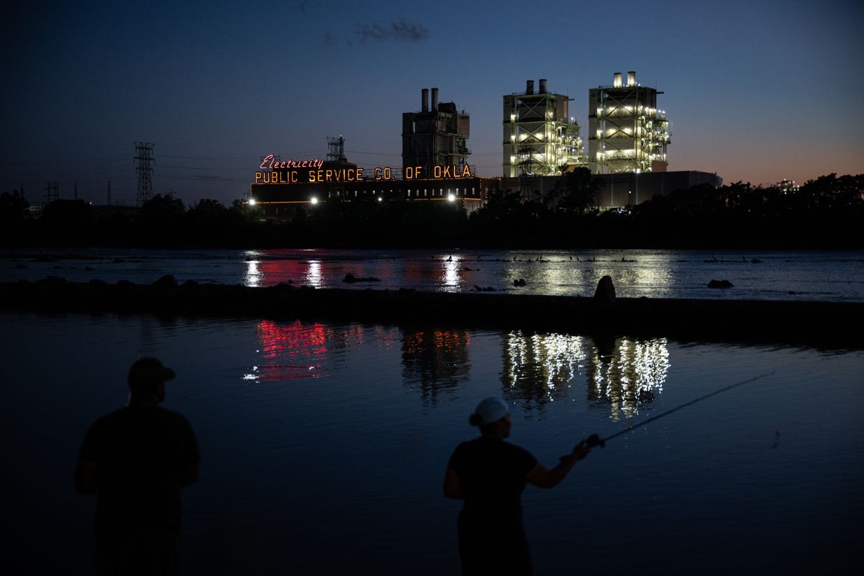 Tech Giants Court Native American Nations for Data Centre Development, Sparking Deep Divisions