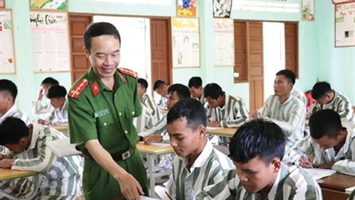 Vietnam Streamlines Court Procedures for Juvenile Drug Rehabilitation