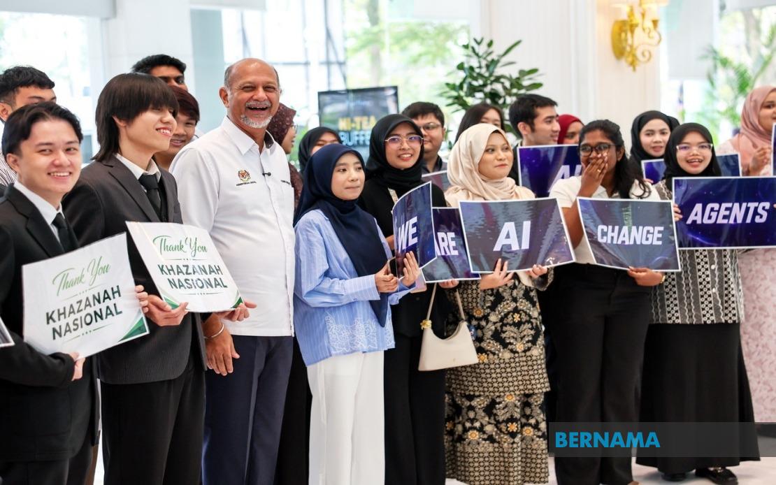 Malaysia Shifts to Proactive Tech Strategy as AI Becomes Policy Priority