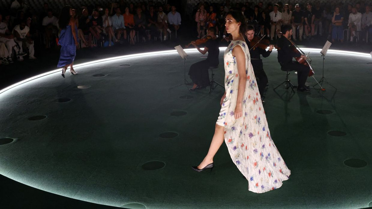 Arms and Identity: Why the Sleeveless Trend Matters More Than Fashion