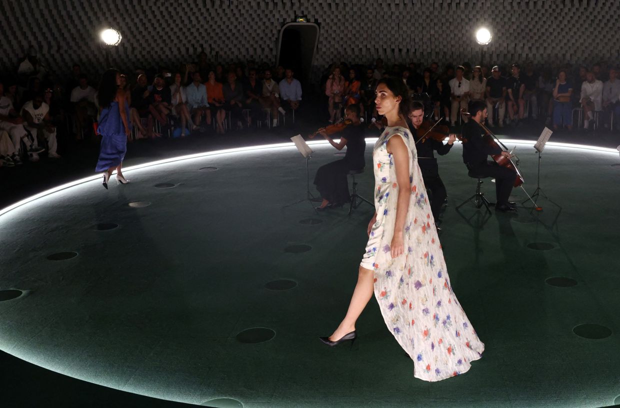 Arms and Identity: Why the Sleeveless Trend Matters More Than Fashion