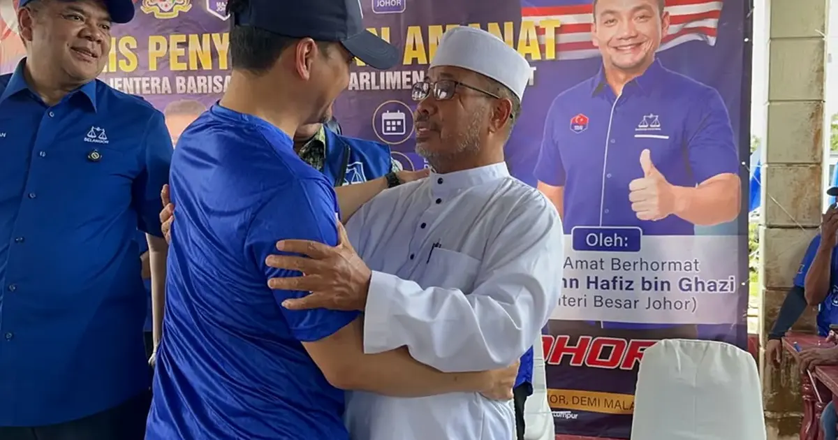 Onn Hafiz 'Touched' as PAS Leaders Show Support at BN Event in Batu Pahat