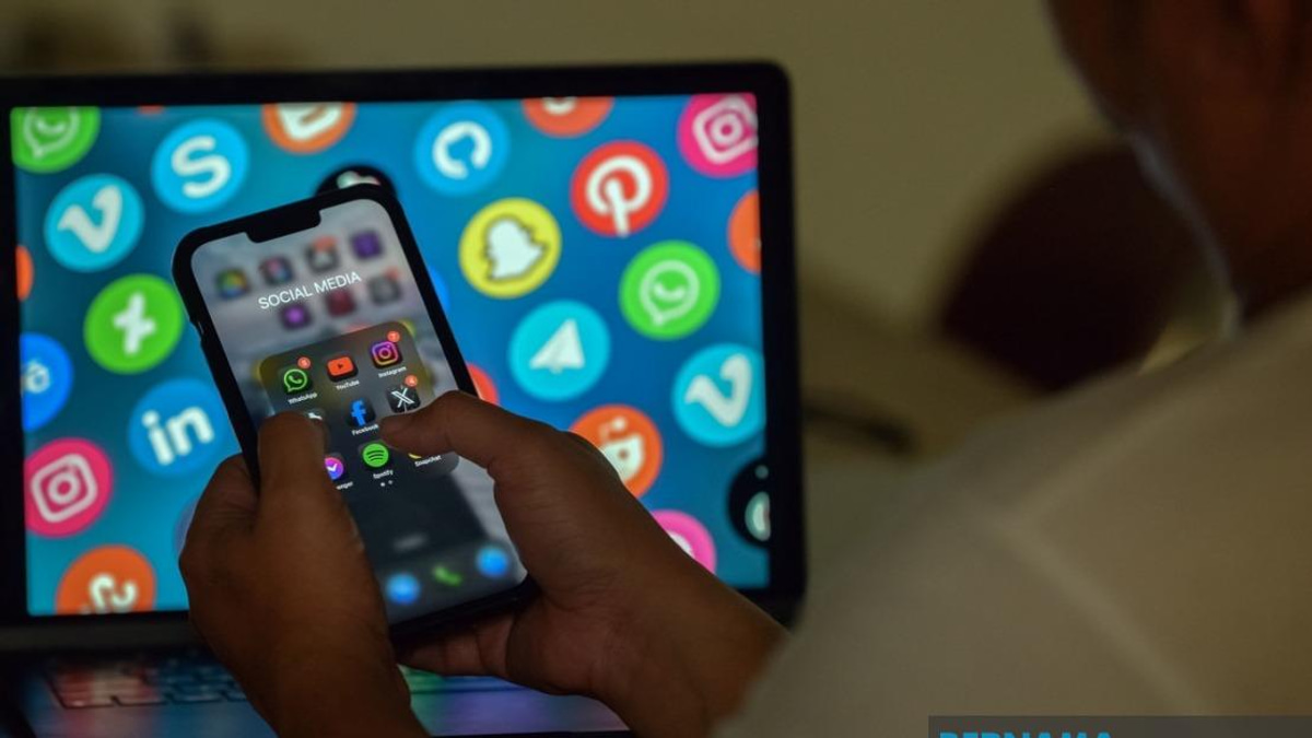 Malaysia Tackles Dual Challenge of Online Safety and Free Speech in New Era of Platform Regulation