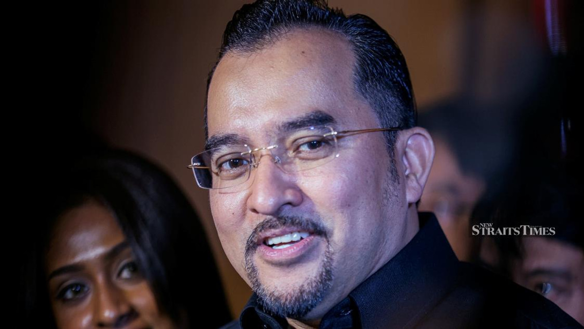 Asyraf Challenges PH to Name MB Successor if Aminuddin Loses Linggi Seat