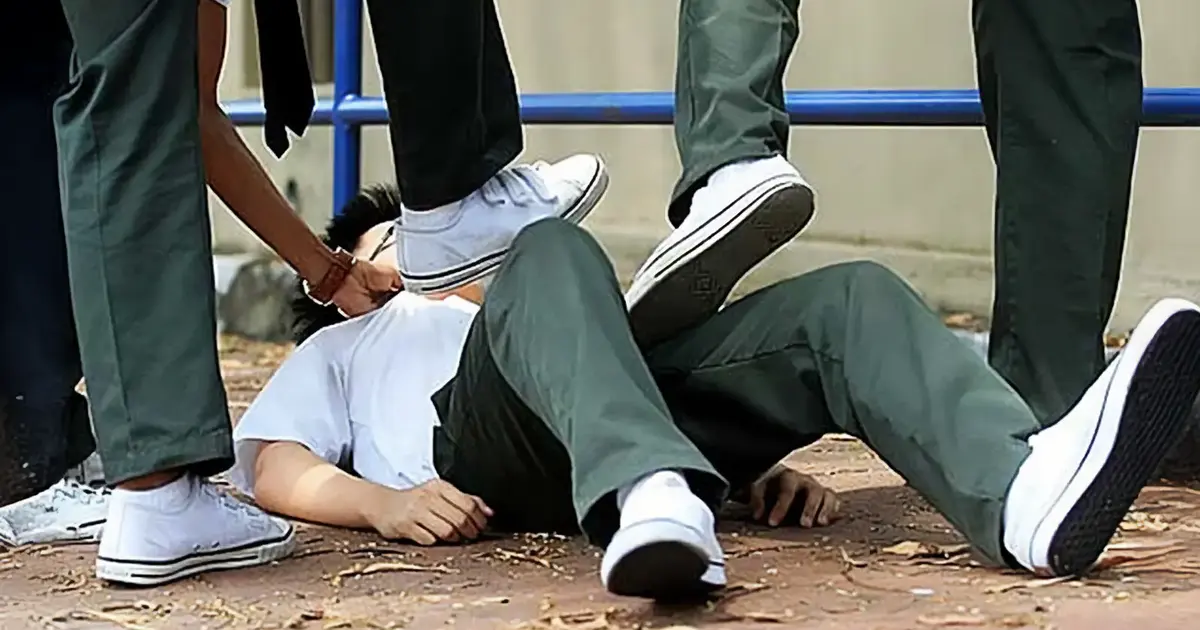 Six Students Arrested Over Bullying Incident in Muar