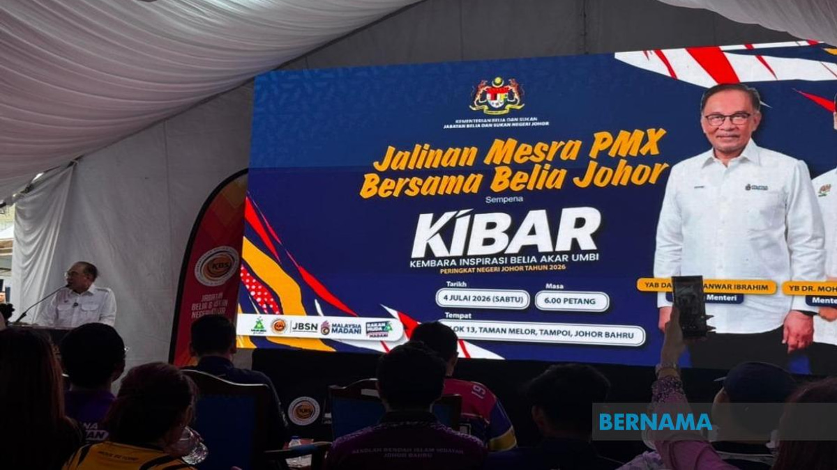Anwar Demands Concrete Action on Malay Rights, Not Election Rhetoric
