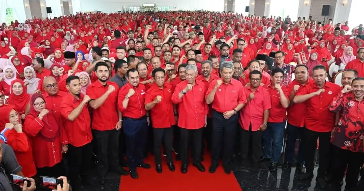 Ahmad Zahid Delegates Negeri Sembilan Candidate Selection to Tok Mat