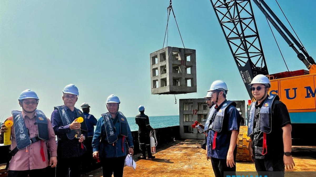 Artificial Reefs in Kelantan Waters Protect Small-Scale Fisheries from Industrial Encroachment