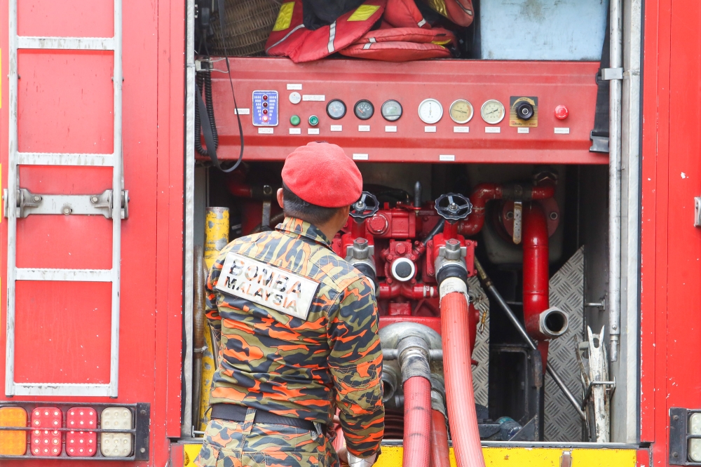Son arrested for allegedly setting fire to mother's home in Jitra after family dispute