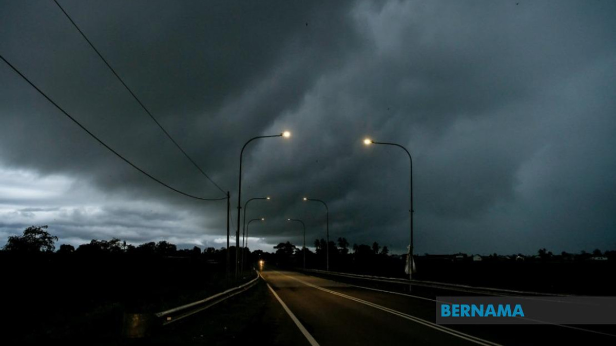 Thunderstorm Alert Issued for Nine States and Labuan Until Evening