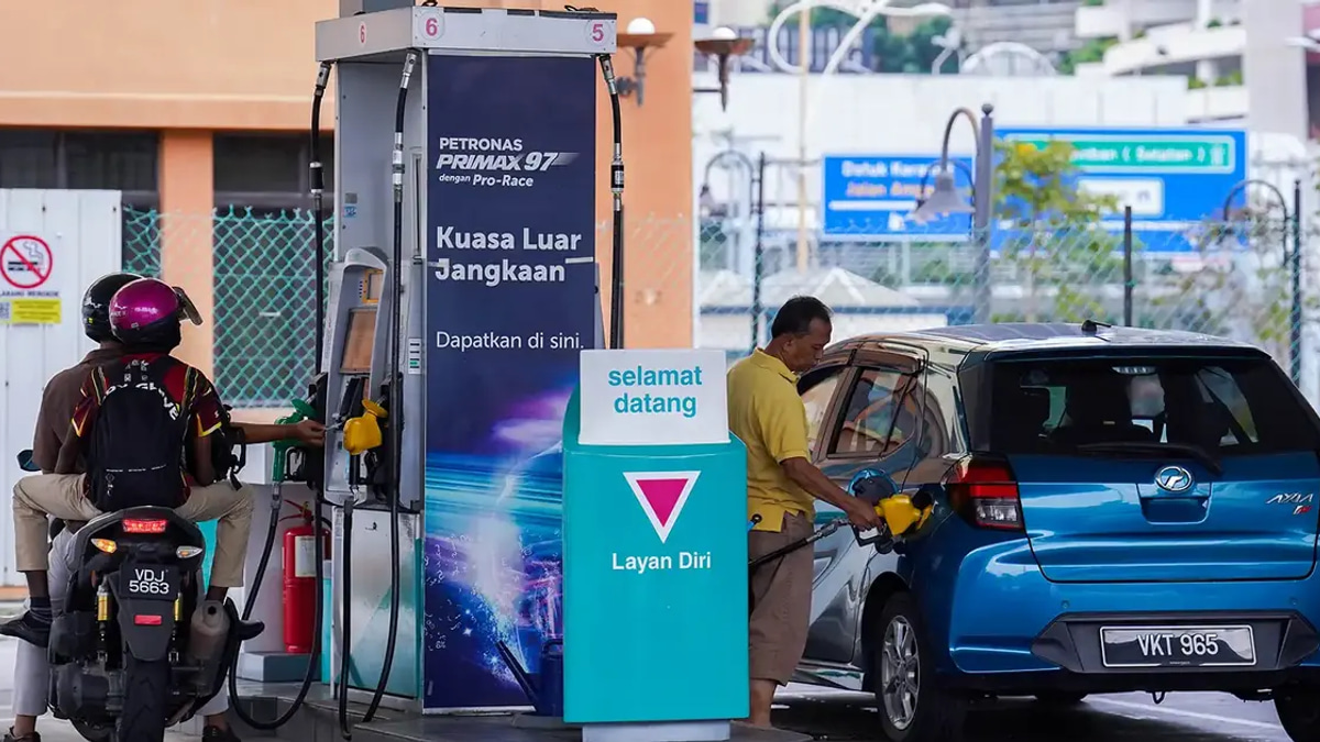Malaysia's Fuel Subsidy Burden Set to Climb to RM40 Billion in 2026