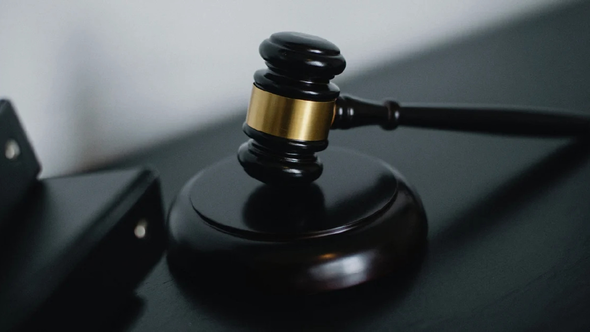 Court Orders Psychiatric Assessment After Man Admits to Online Royal Insults