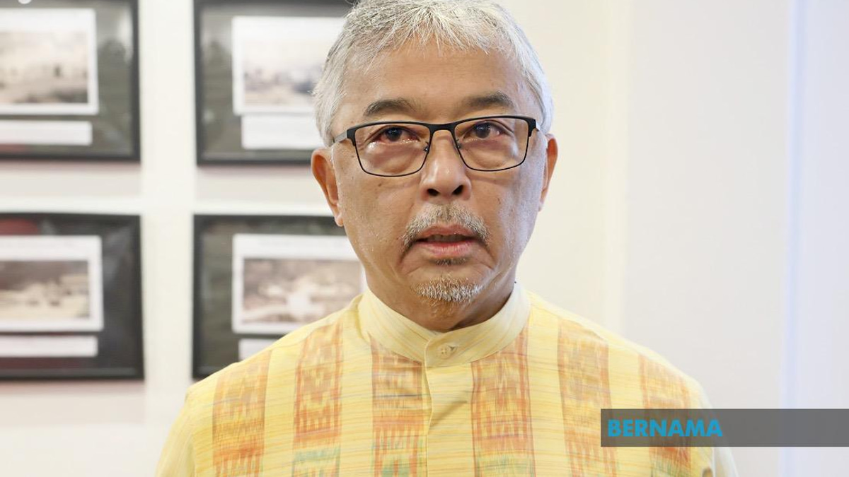 Pahang Ruler Marks Century of Historic Sekolah Sultan Ahmad