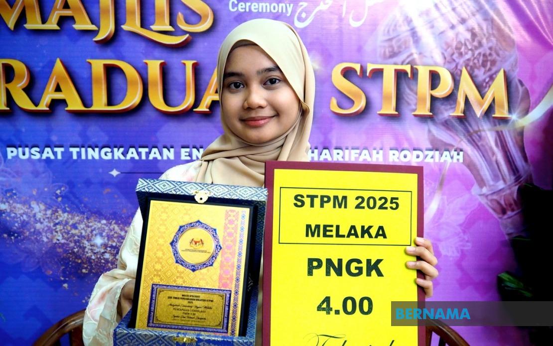 Father's Final Wish Propels Student to Perfect STPM Score