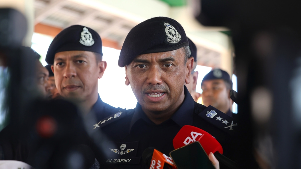 Negri Sembilan Man Held Over Alleged Insults to Royal Institution