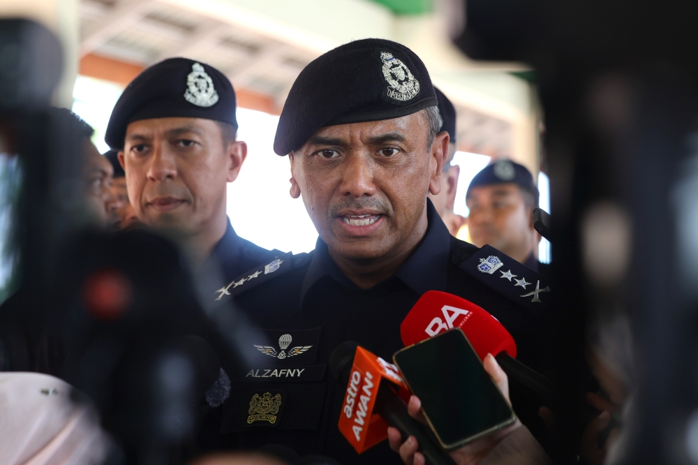 Negri Sembilan Man Held Over Alleged Insults to Royal Institution