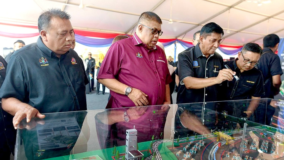 Melaka To Build RM129 Million Port Access Road, Reshaping State's Trade Logistics