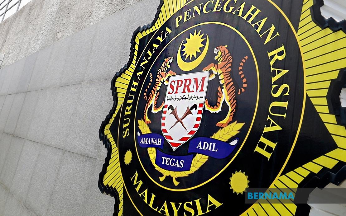 MACC Arrests 13 in RM2.5 Million Bribery Scheme Targeting Northern Government Agency