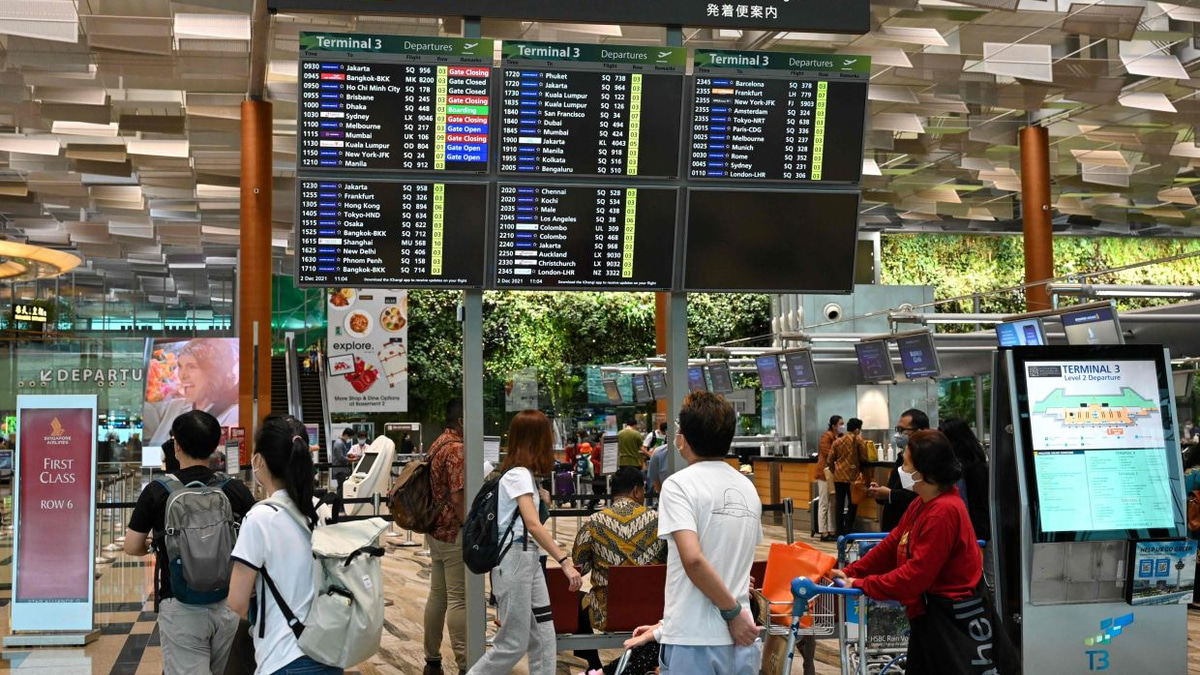 Hong Kong mother and son jailed for violent fracas at Singapore's Changi Airport