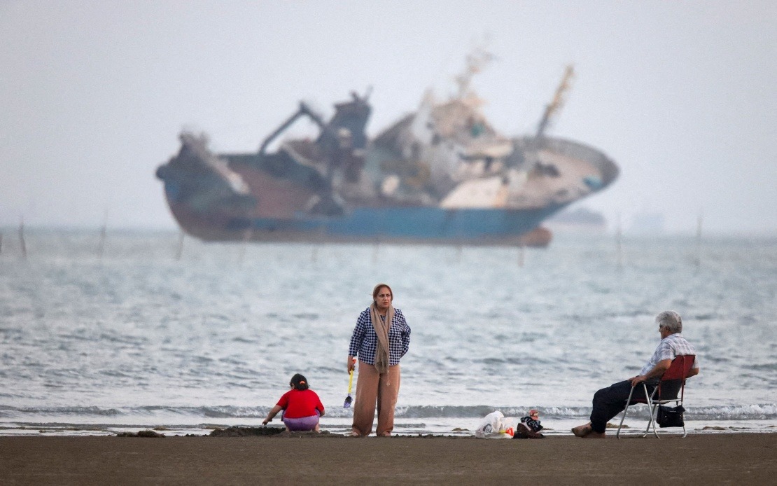 US Targets Iran-Linked Financial Network Over Strait of Hormuz Vessel Attacks