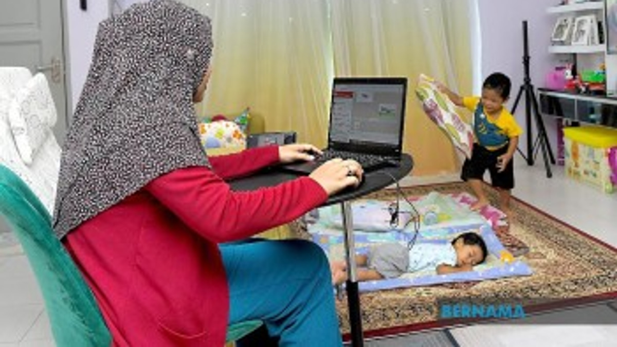 Work-From-Home Policy Saves Federal Government RM7.31 Million in Fuel Subsidies
