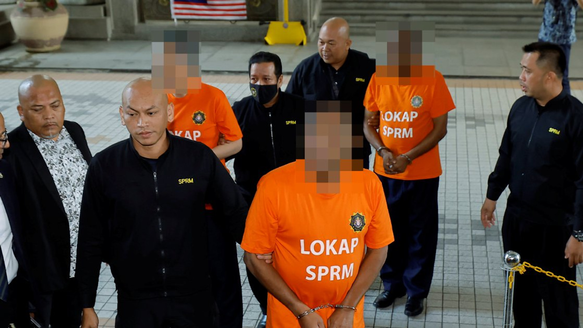 Former TH Chairman and Ex-Treasury Official Held in Seven-Day MACC Remand