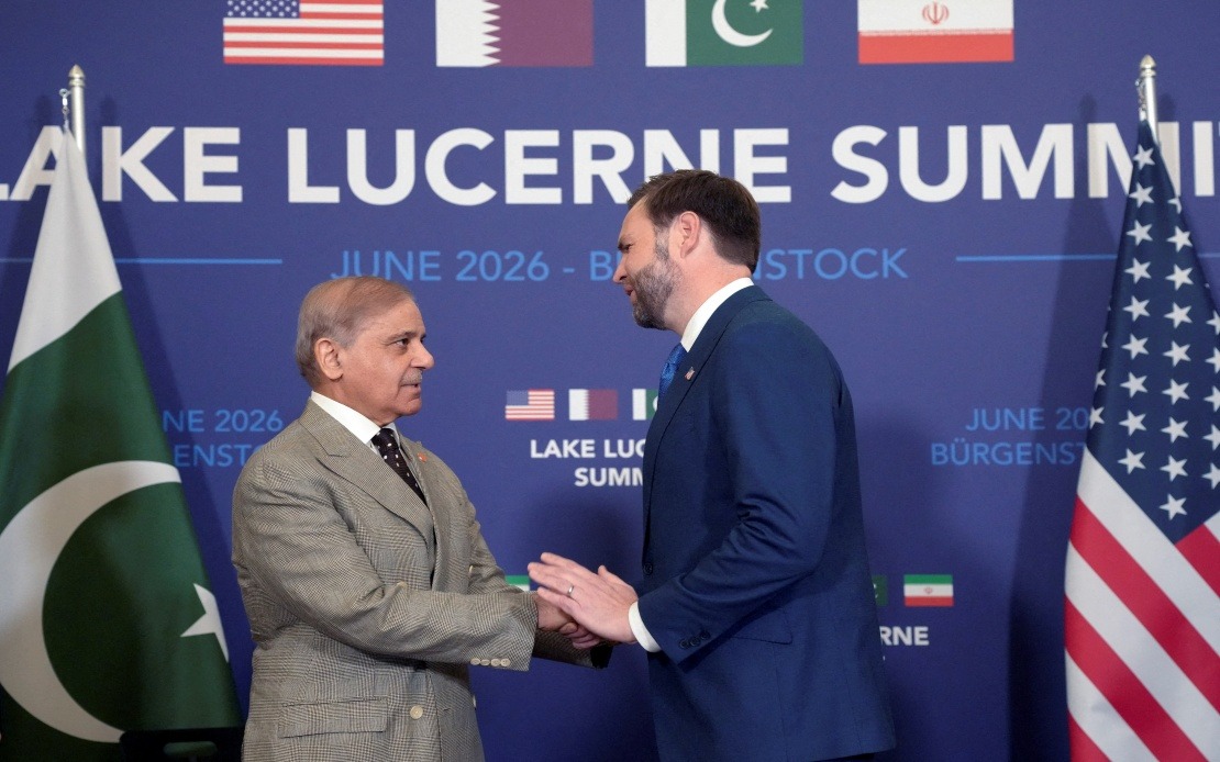 US and Pakistan Hold High-Level Talks at Switzerland Peace Summit