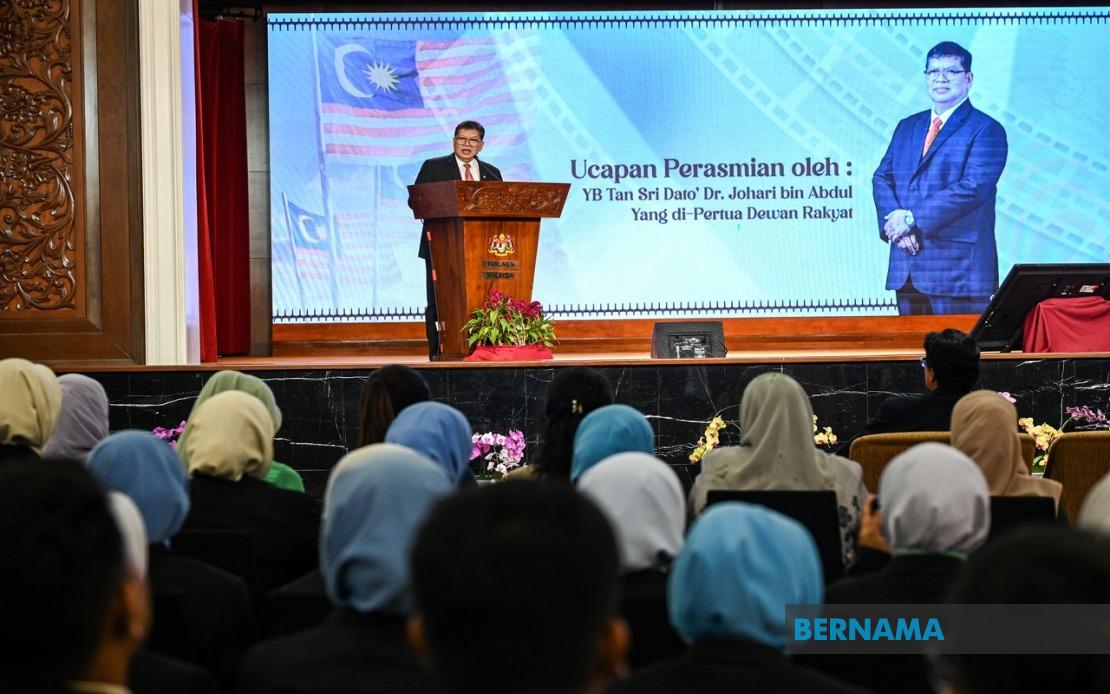 Parliament Launches 'Arkitek Bangsa' Film to Cultivate Young Leaders and National Pride