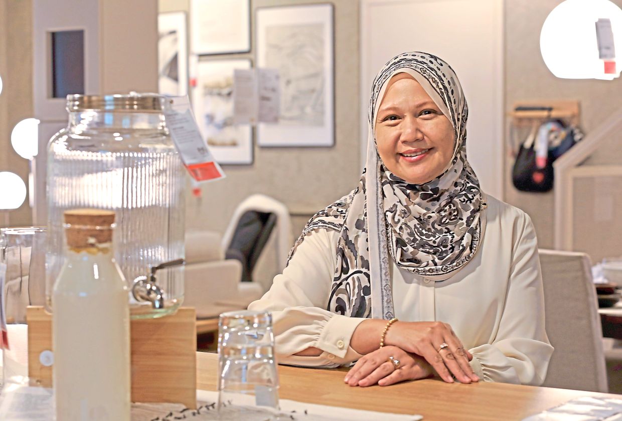 Building Careers, Not Just Jobs: Why Malaysian Professionals Choose Long-Term Company Loyalty