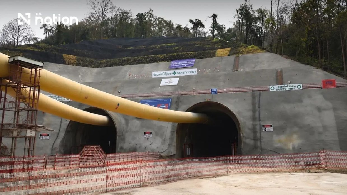 Two workers killed in scaffolding collapse at Chiang Rai rail tunnel construction site